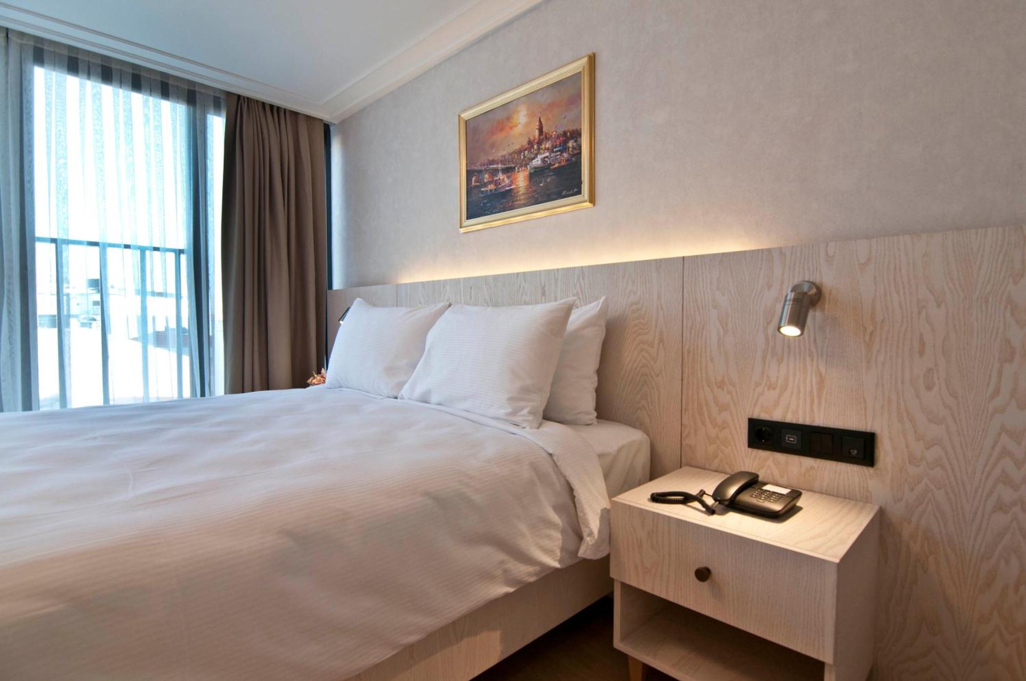 Xloft Hotel Istanboel Buitenkant foto